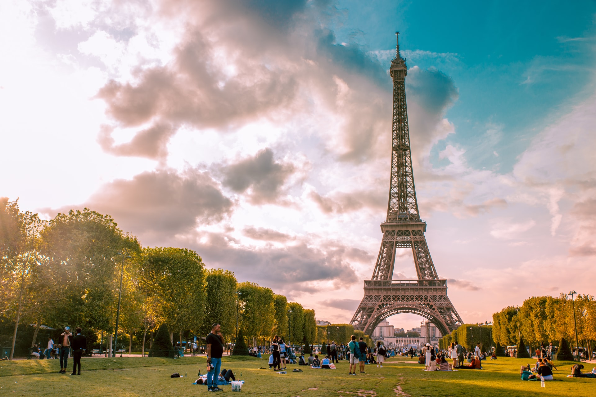 Eiffel Tower Park